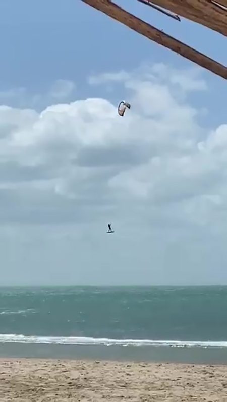 hectic sailboard mishap ansehen